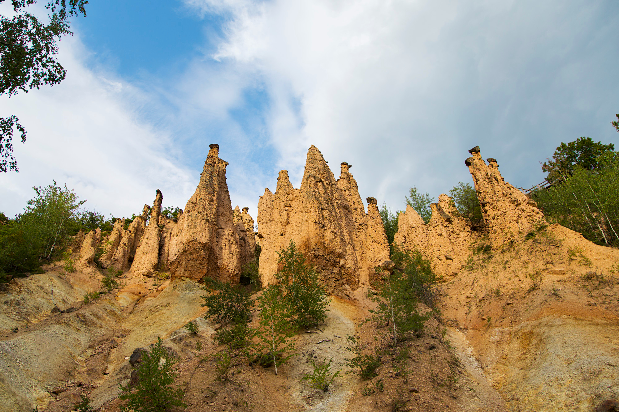 devils-town-rock-formation-serbia